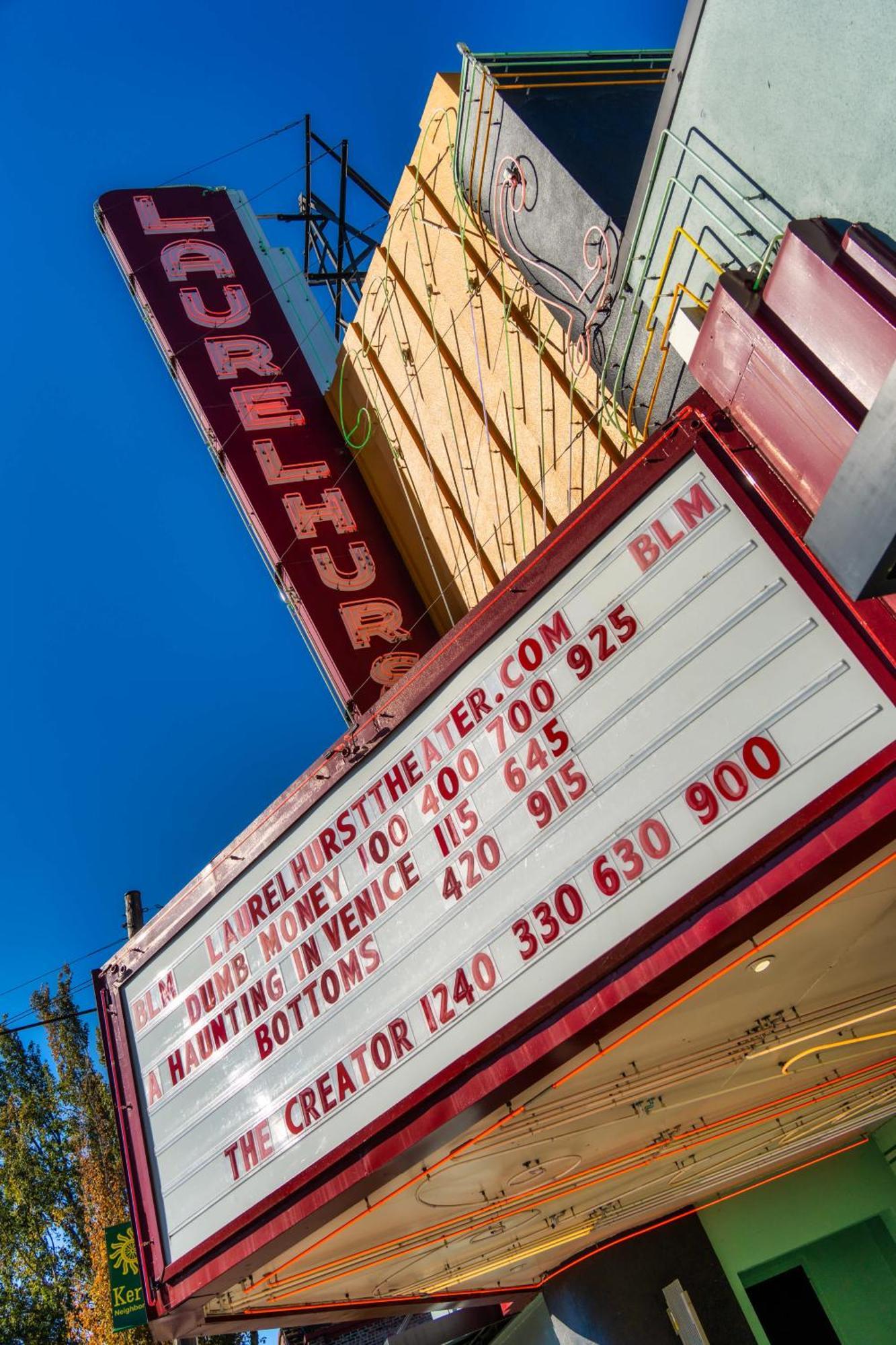 - Vibes Getaway Near Burnside & Laurelhurst!